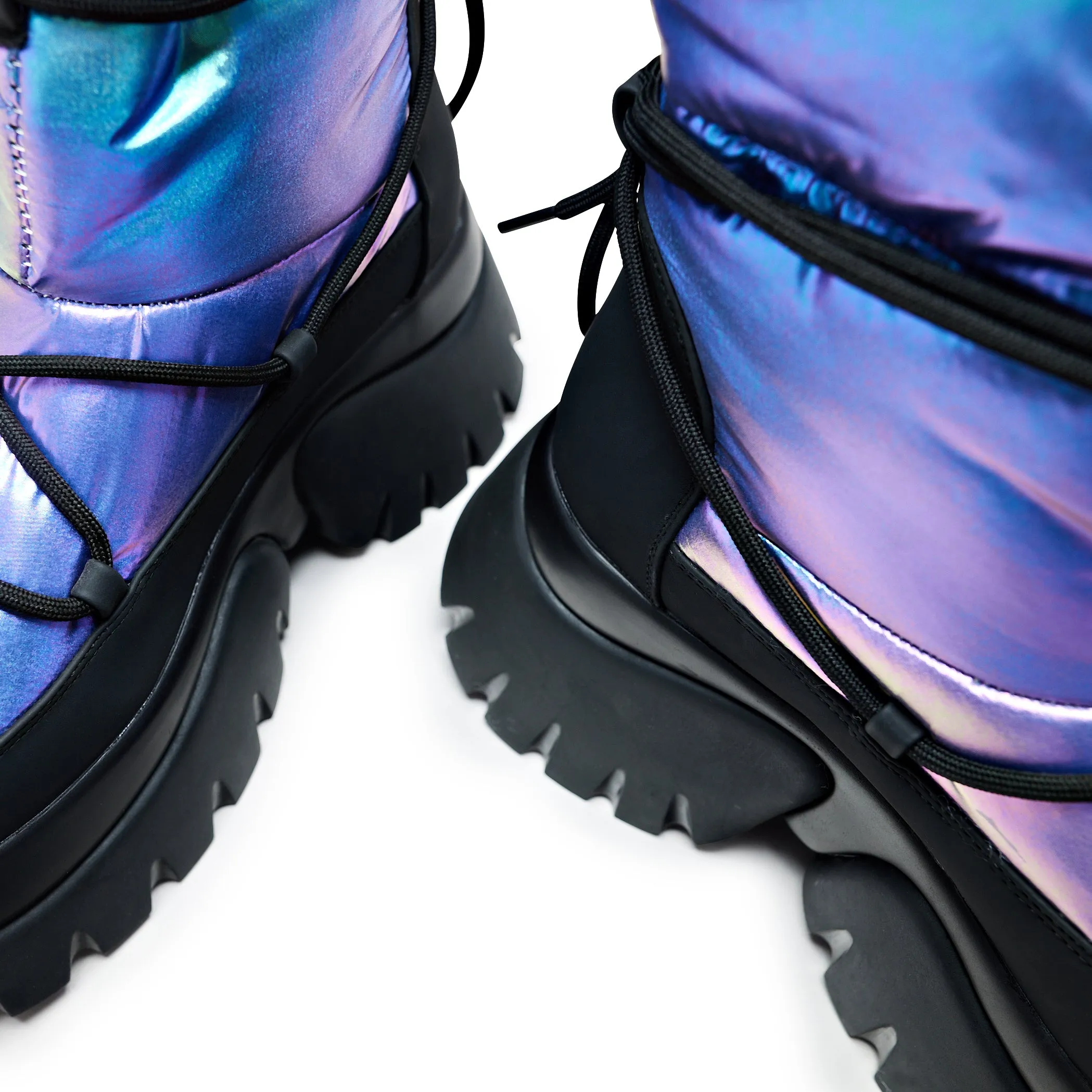 A Glass Mirage Snow Boots - Rainbow