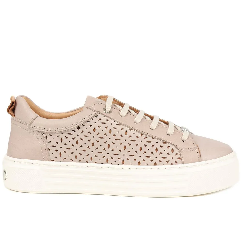 Cut Out Detailed Trainers - ARIELLA / 325 317