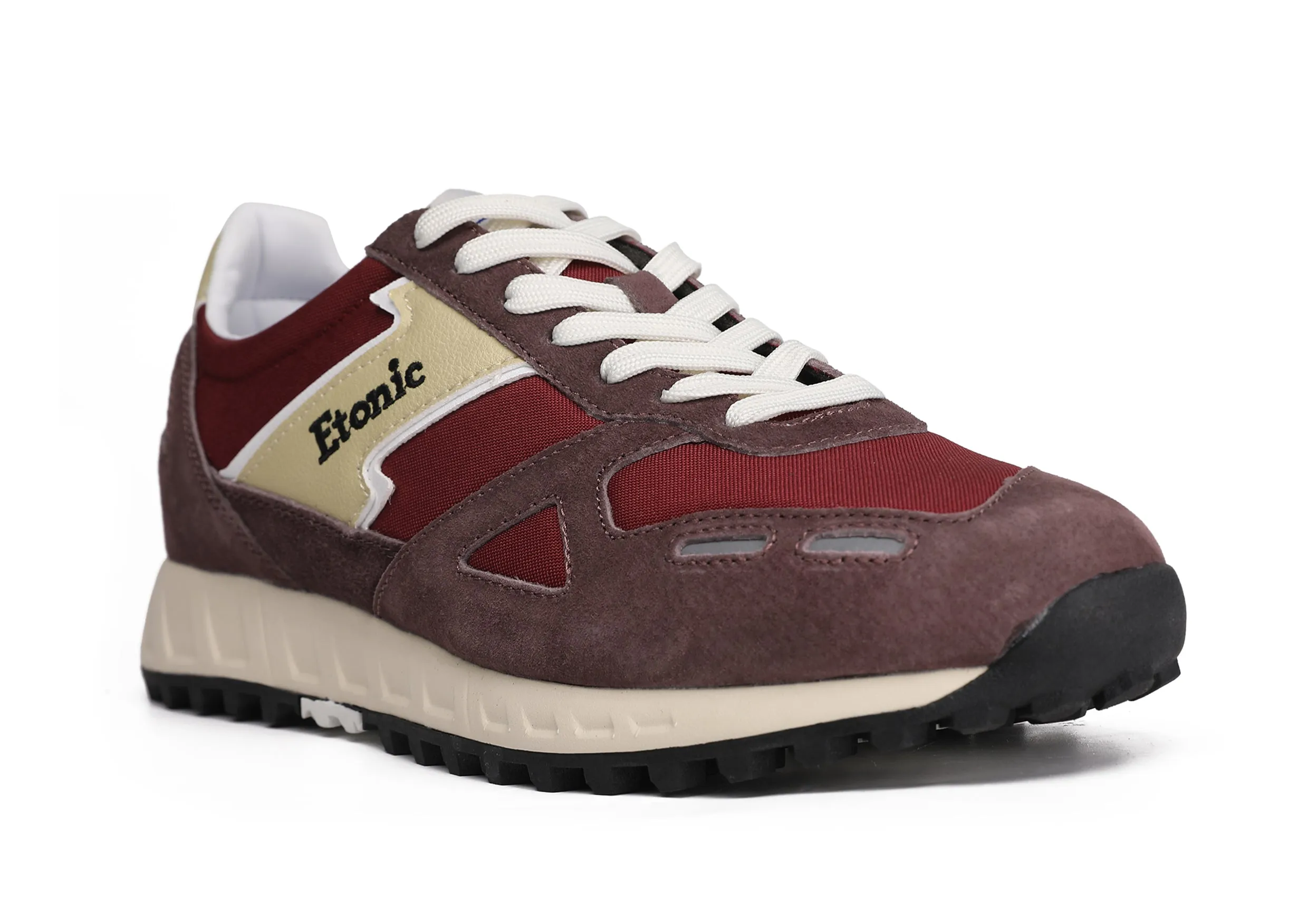 Etonic PR538 runners in burgundy suede, crimson red nylon and black details.