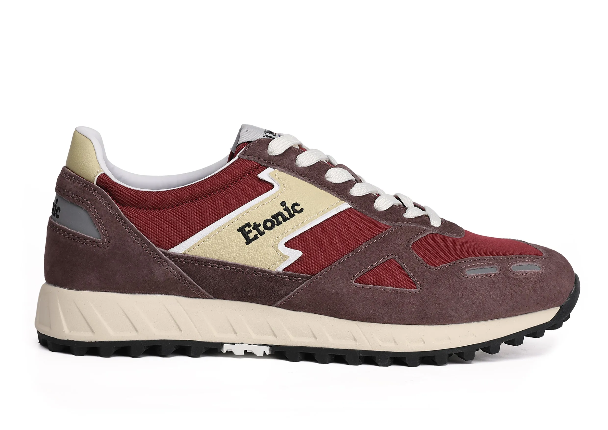 Etonic PR538 runners in burgundy suede, crimson red nylon and black details.