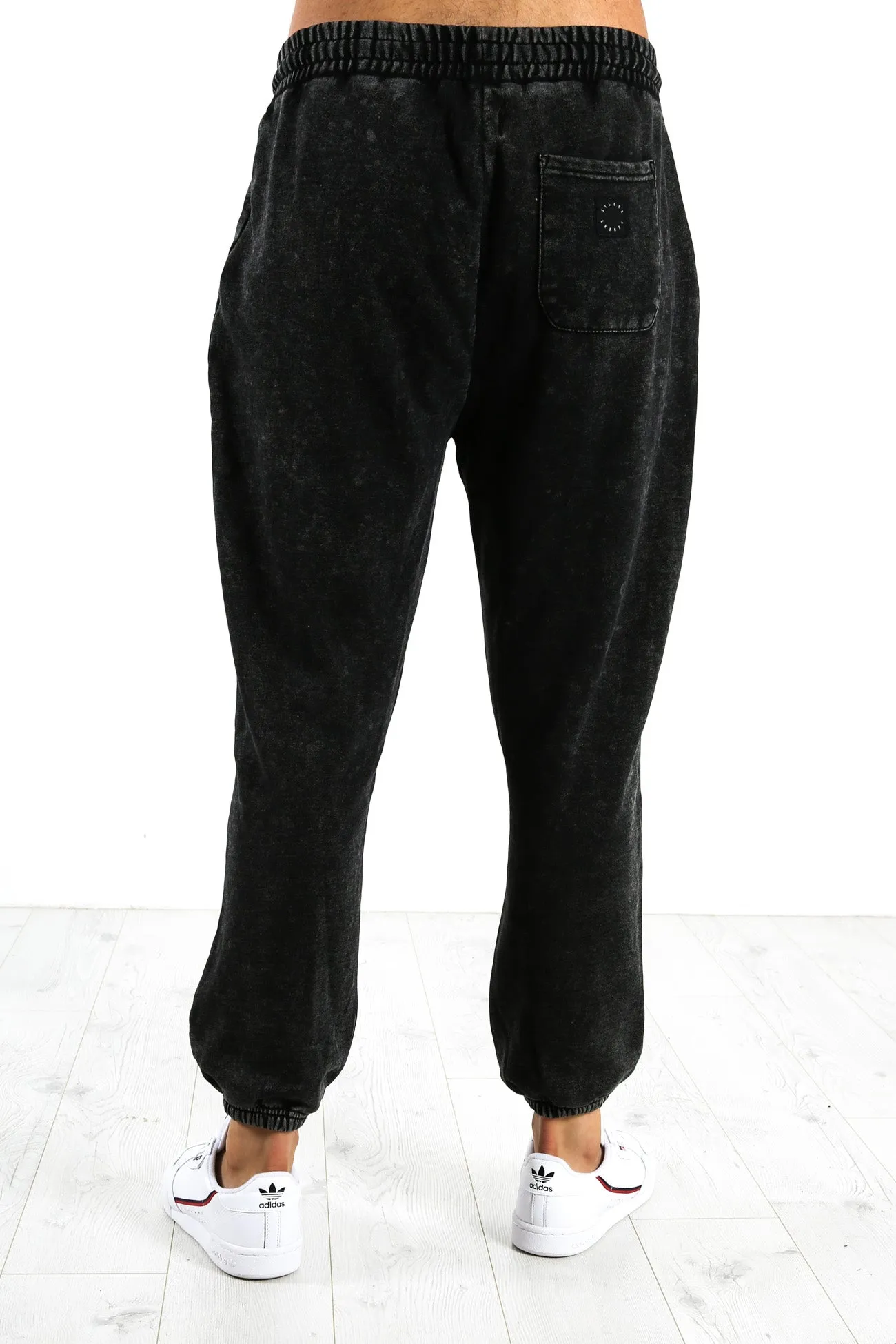 Silent Trackpant Washed Black